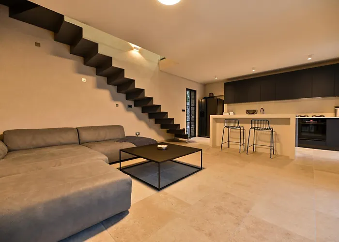 Art House Βίλα *